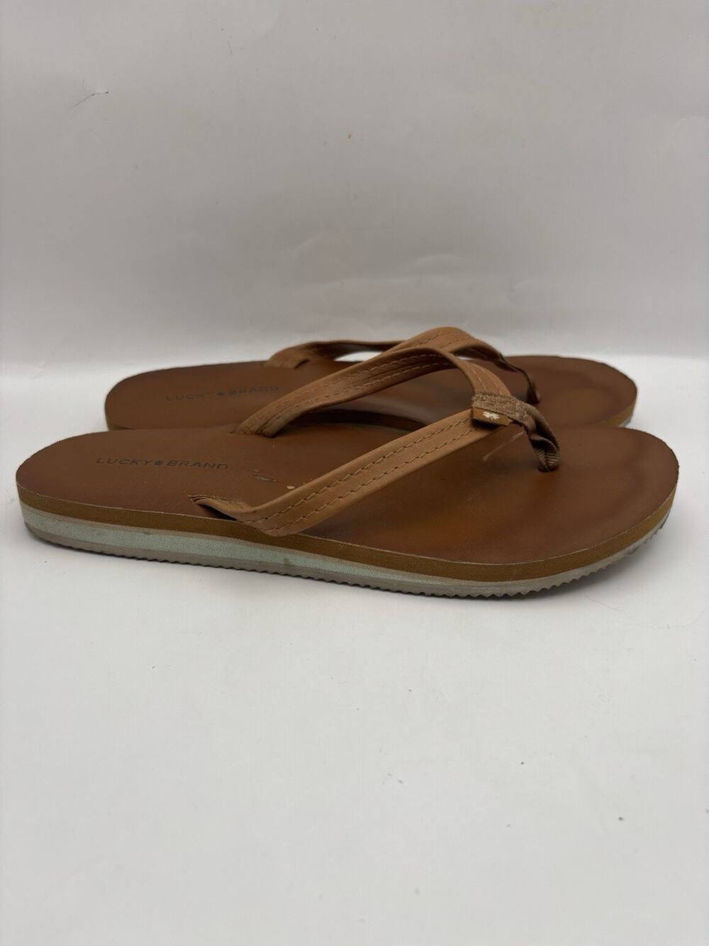 Lucky Brand Tan Leather Flip Flops Women Size 8
